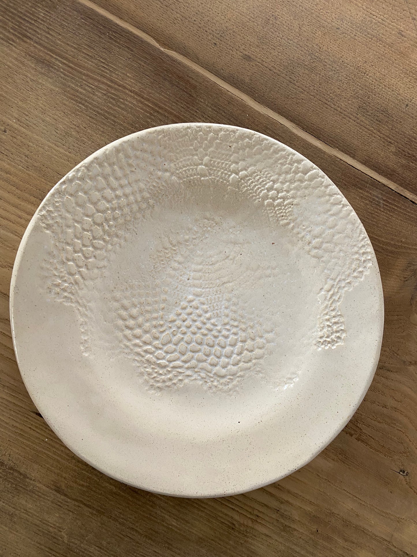 Round platter