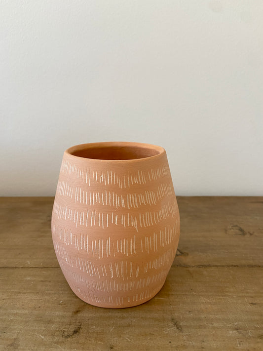 Textured vase in the colors of Cala Granadella