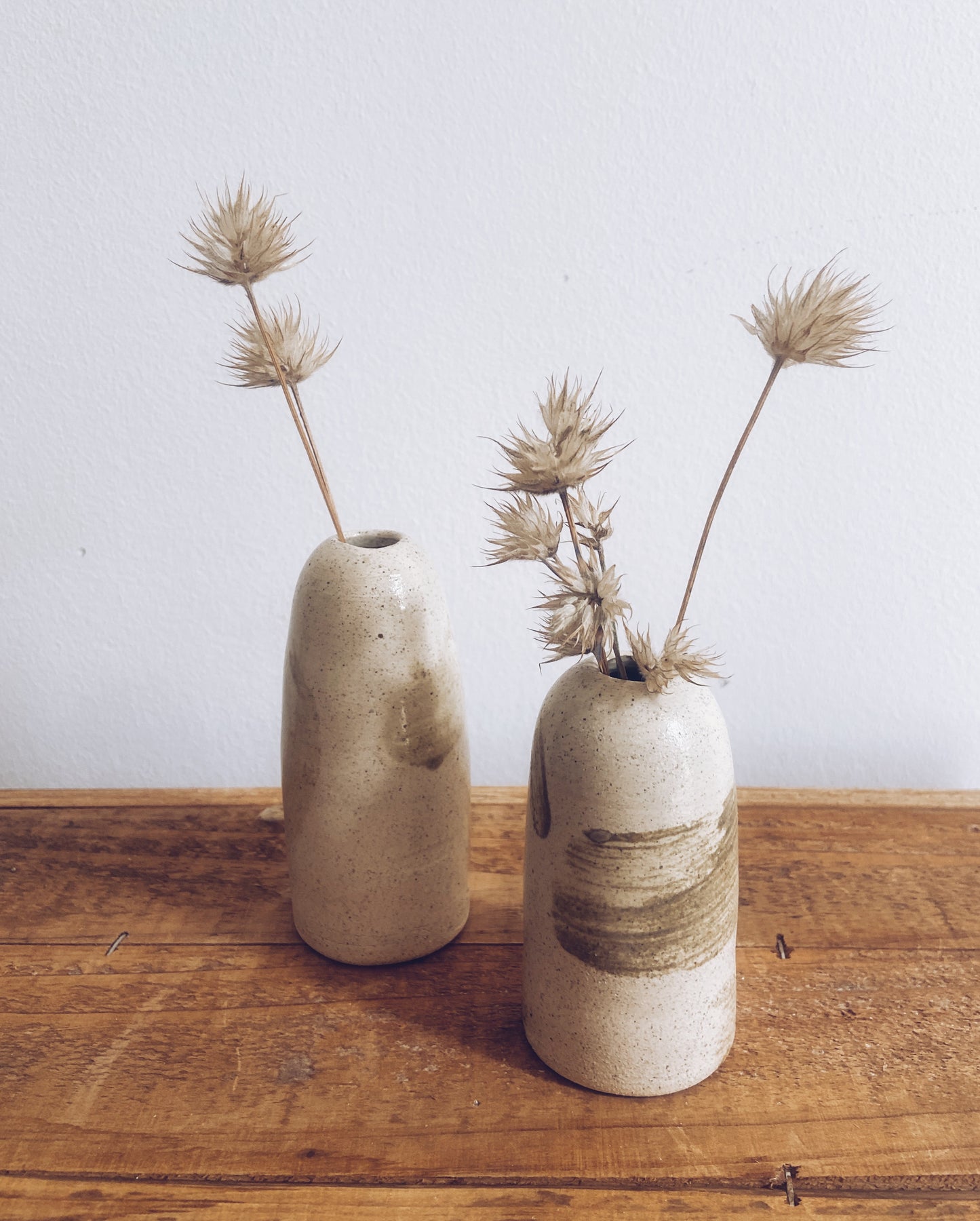 Vase with Javea’s pigment strokes